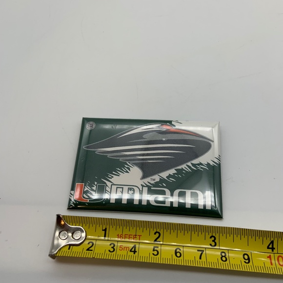 Vintage Wincraft University of Miami Hurricanes UMiami Logo Button Pin - Picture 9 of 9